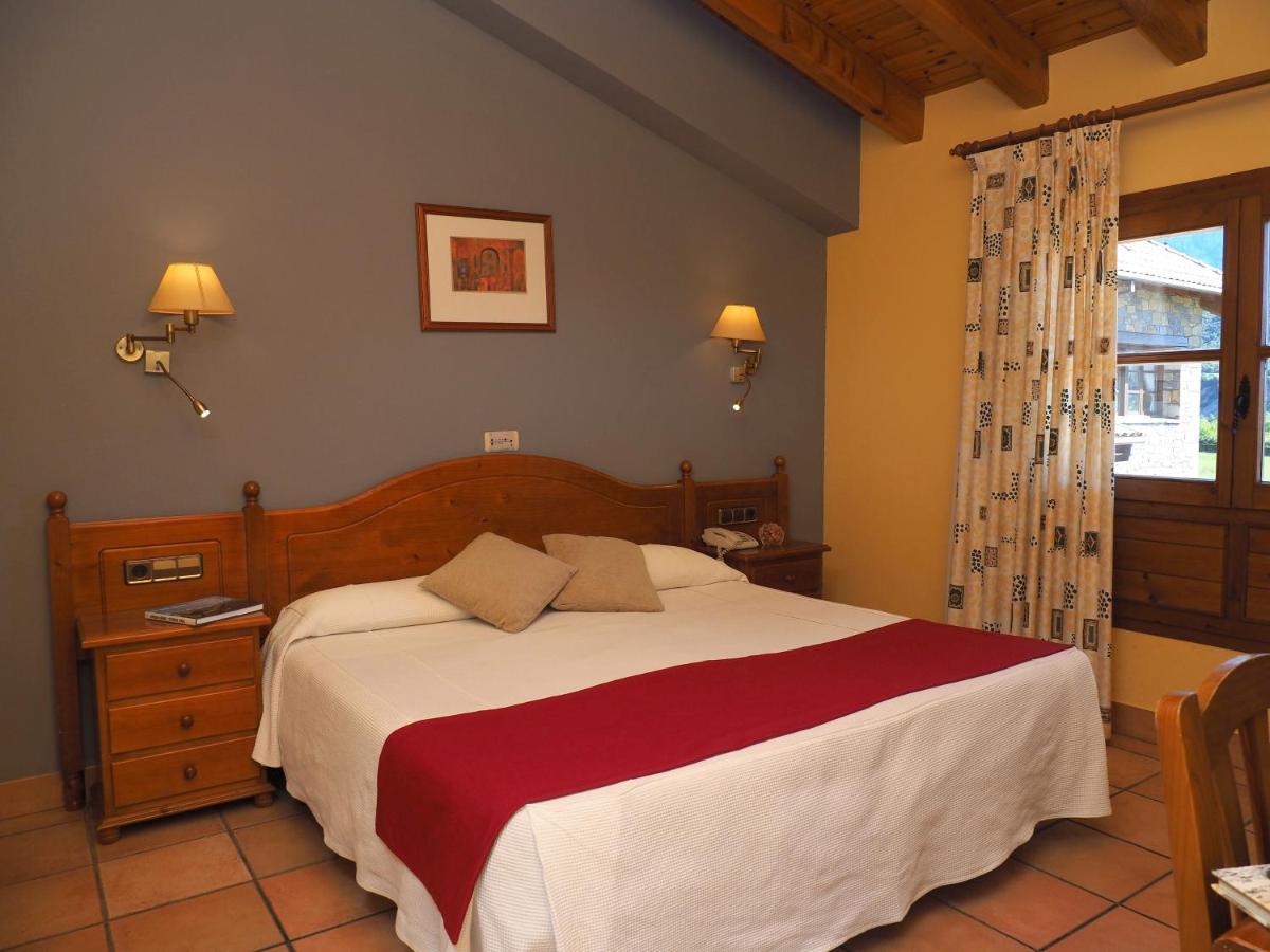 Hotel & Spa Pena Montanesa Ainsa Exterior photo