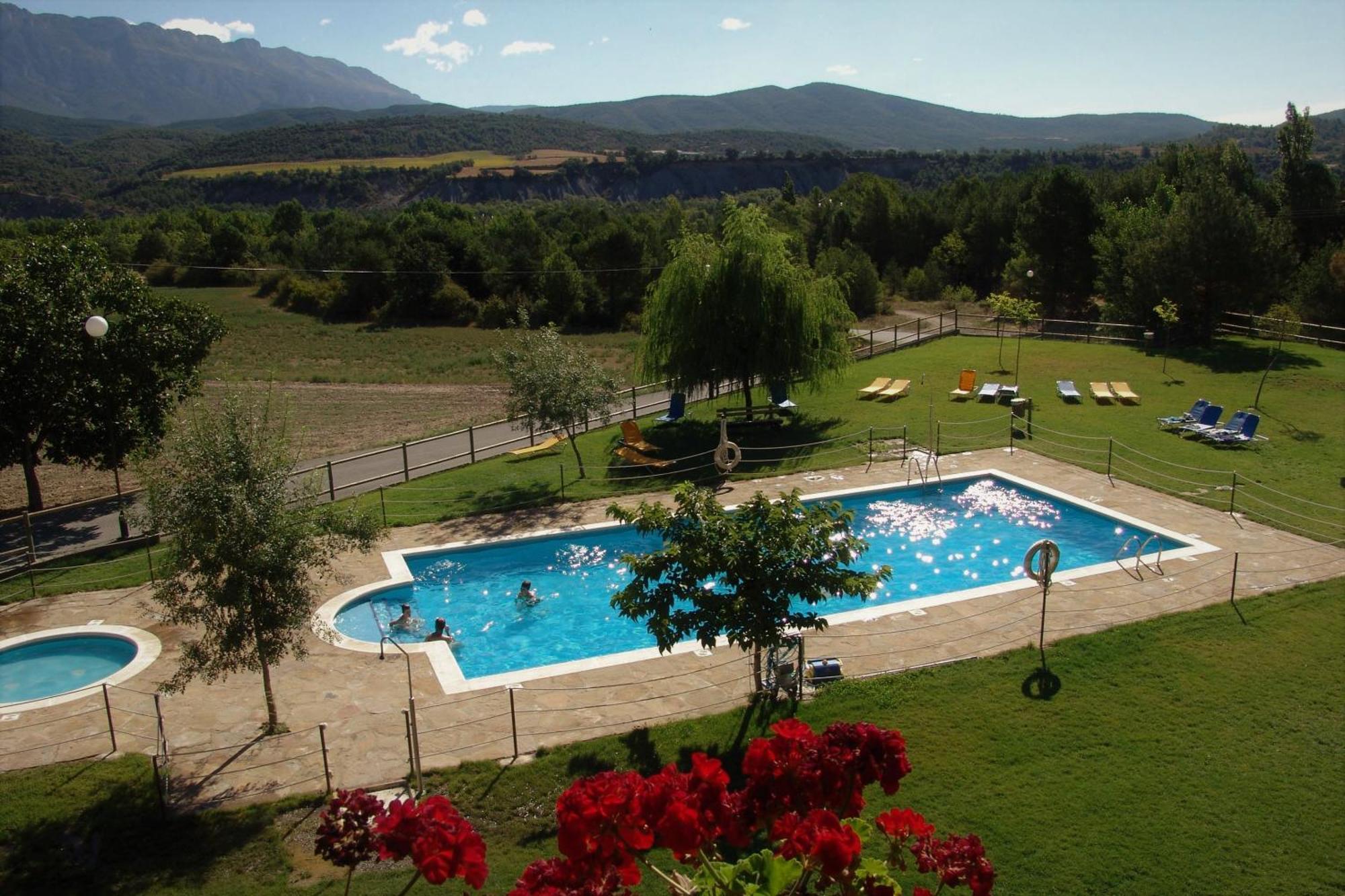 Hotel & Spa Pena Montanesa Ainsa Exterior photo