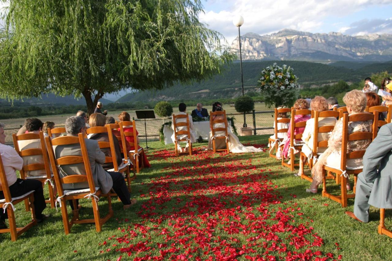 Hotel & Spa Pena Montanesa Ainsa Exterior photo